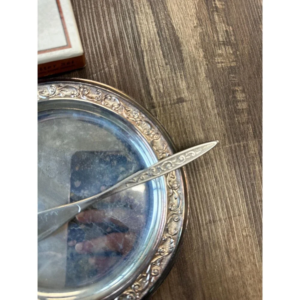 Vintage 1967 Rogers Bros Esperanto Silverplate Bread and Butter Set with Box